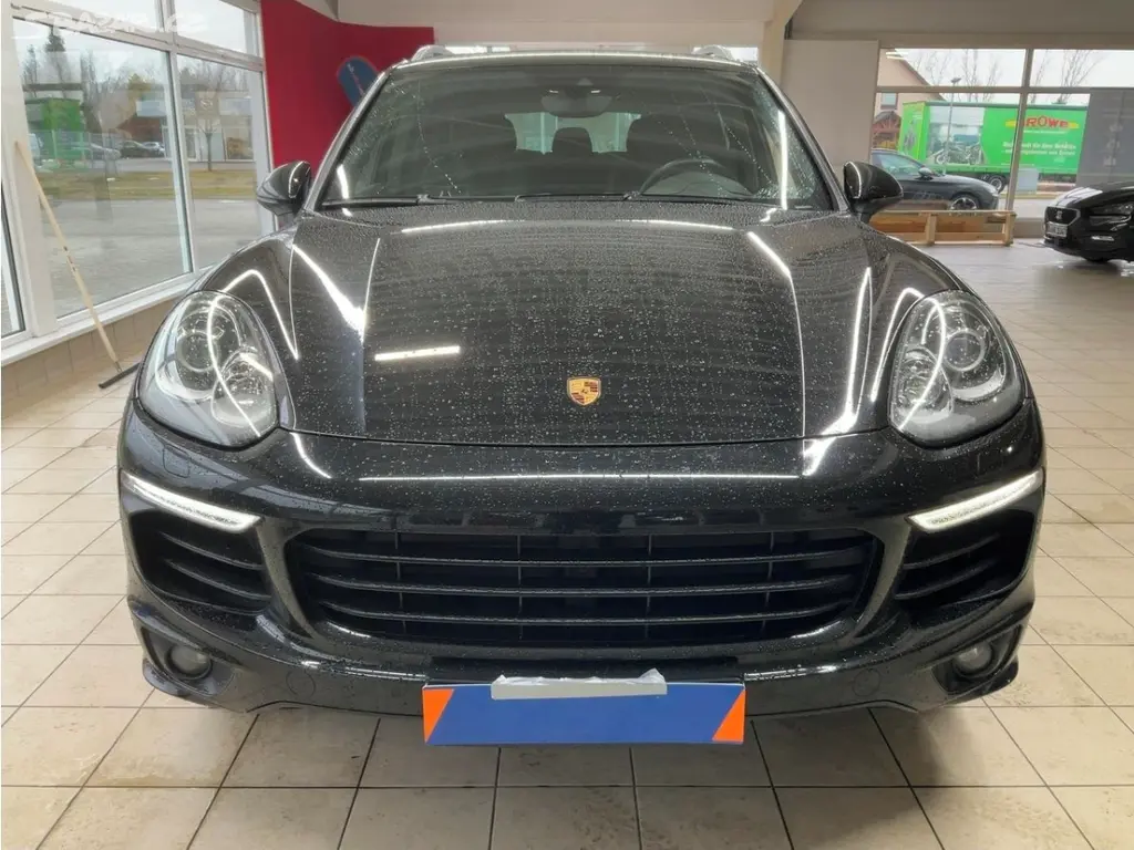 Porsche Cayenne 3.0TDI 193kW,2016,taž.,šíbr,vzduch - fotka 2