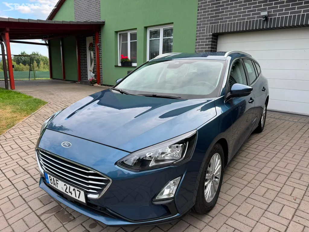 Ford Focus, 1,5-88kw,Titanium,1maj,CZ,DPH - fotka 2