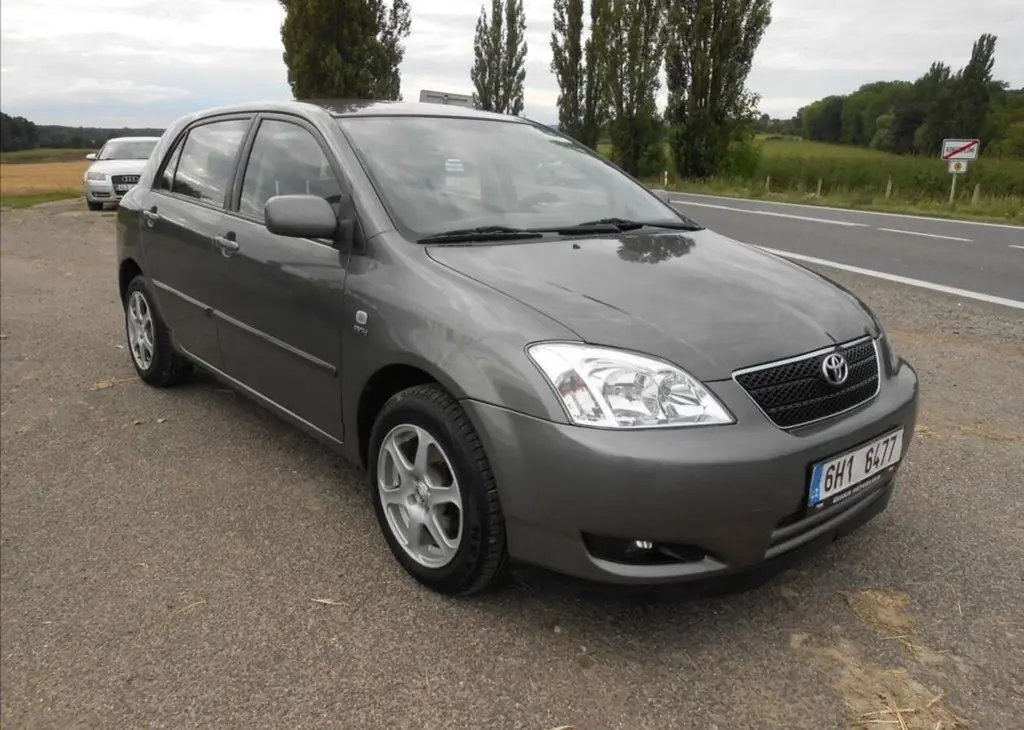 Toyota Corolla 1,6 VTI 81 kW KLIMA Serviska - fotka 2