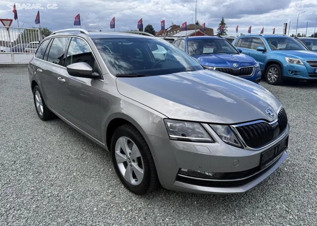 Škoda Octavia 1.5 TSI DSG STYLE benzín automatická
