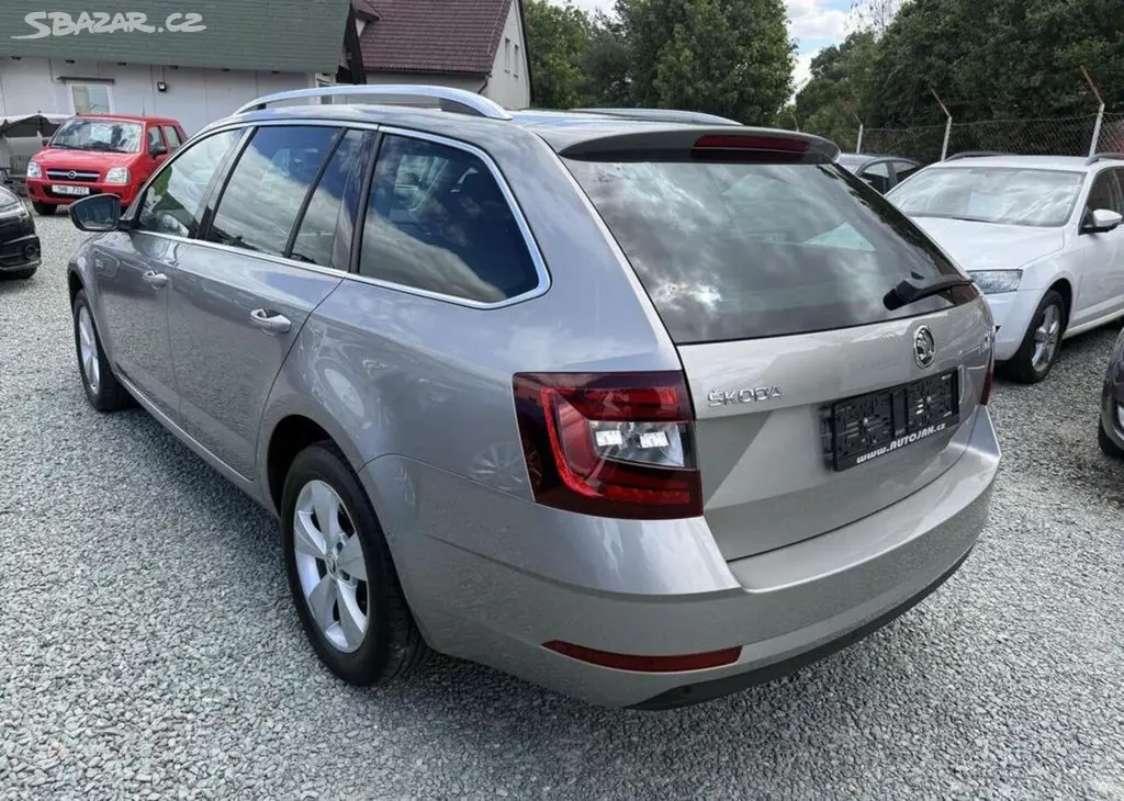 Škoda Octavia 1.5 TSI DSG STYLE benzín automatická - fotka 4