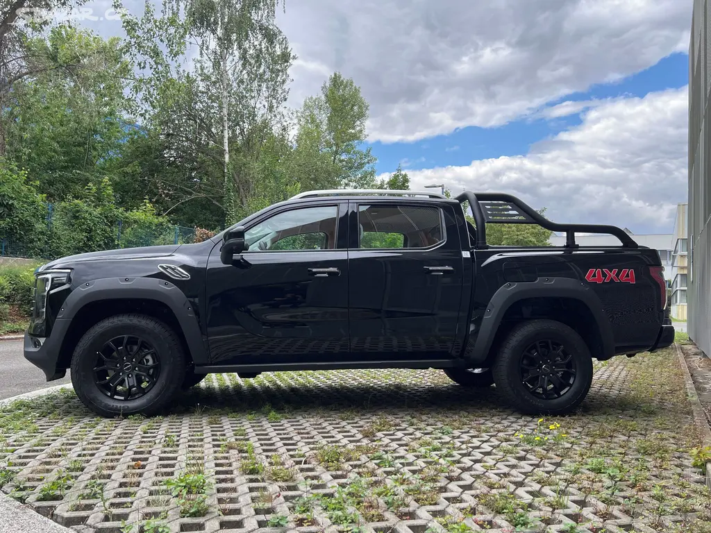 FOTON Tunland V7, 2.0 175k LUXURY SKLADEM - fotka 3