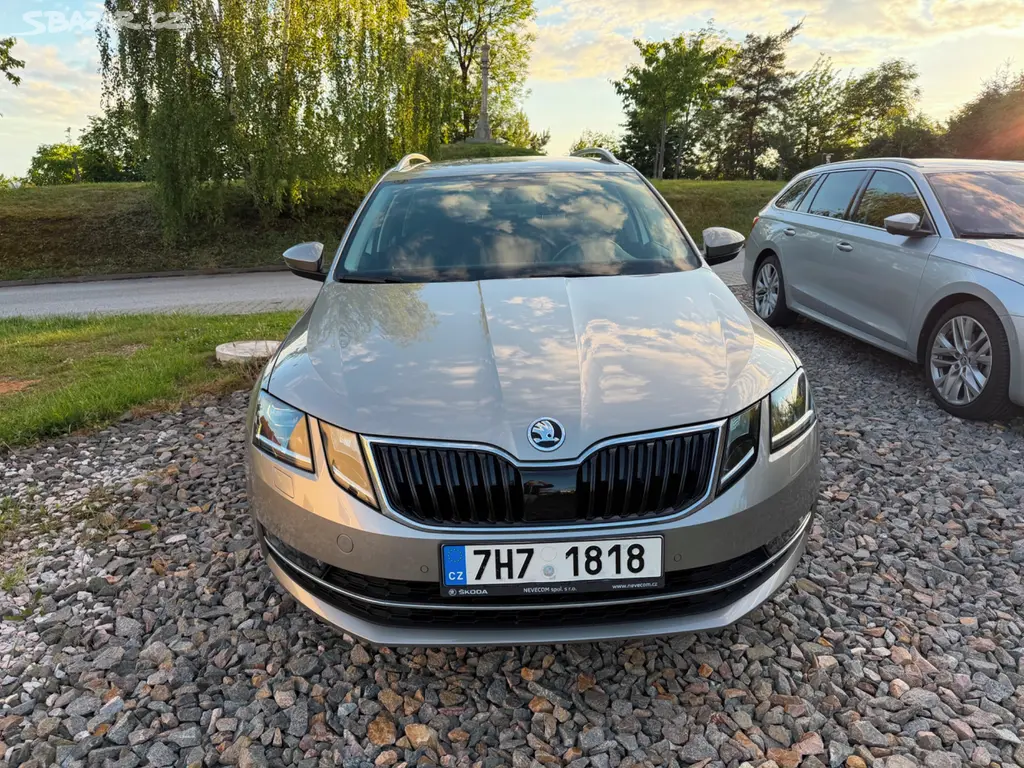 Skoda Octavia 3 kombi 1.5 TSi - fotka 2