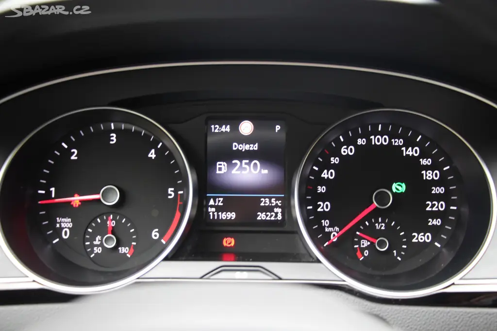 Volkswagen Passat, 2.0 TDI 110 KW DSG ELEGANCE - fotka 5