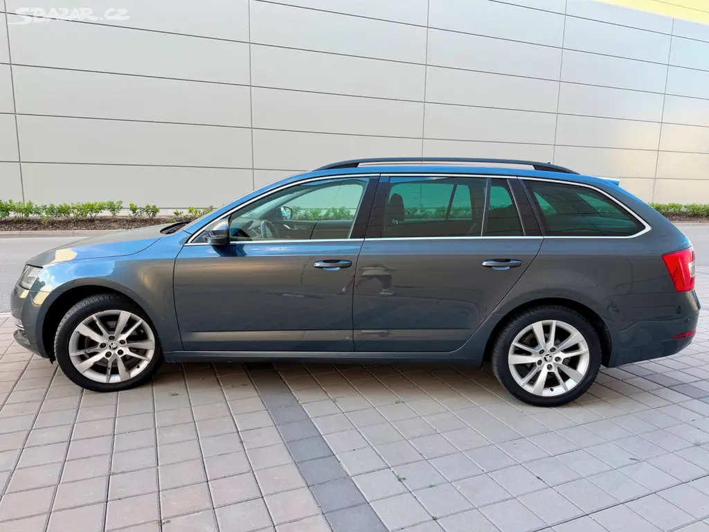 ŠKODA OCTAVIA III 1.5 TSI 110KW FAC STYLE 90tis km - fotka 5