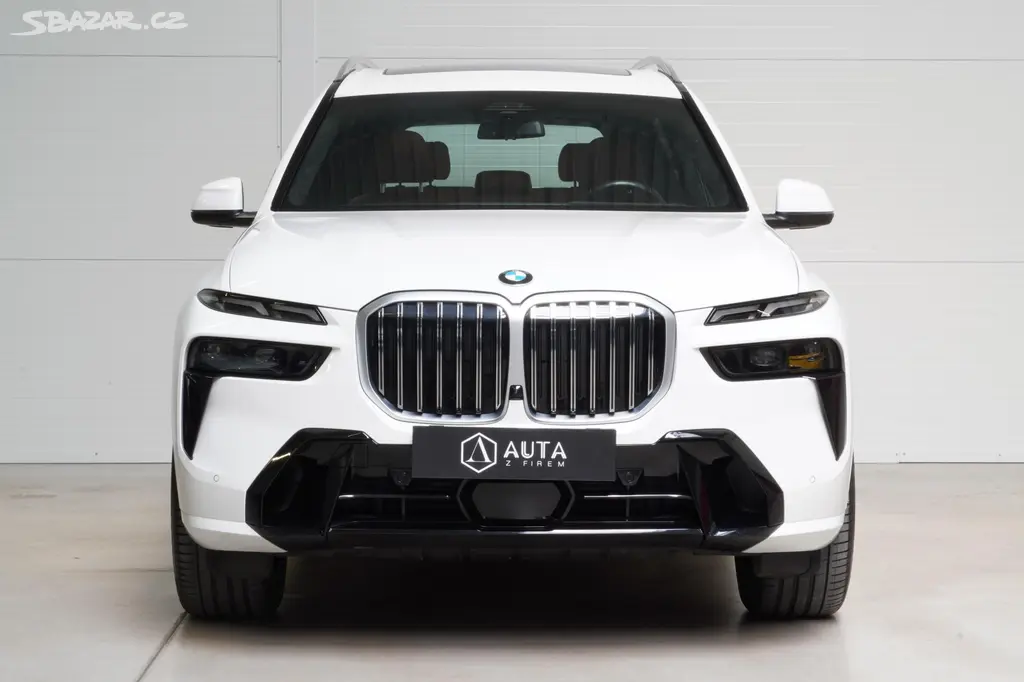 BMW X7, Xdrive40d,Mpaket,ČR,DPH,Tažné - fotka 2