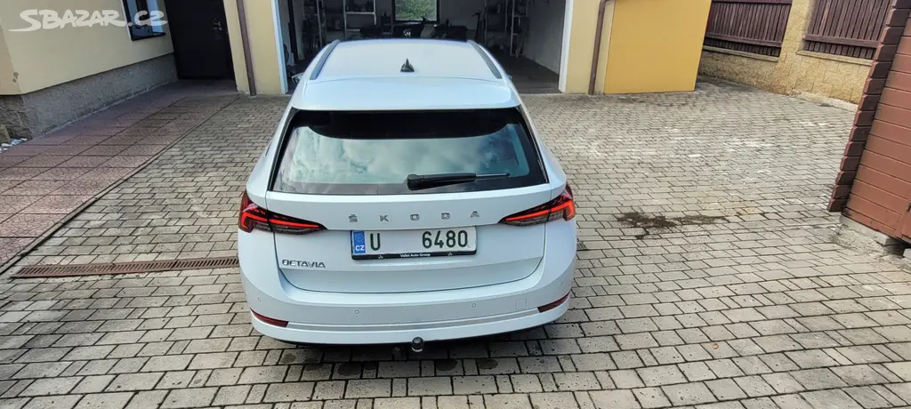 Škoda Octavia 4 TSi model 2023 VIRTUAL NAVI tažný - fotka 5