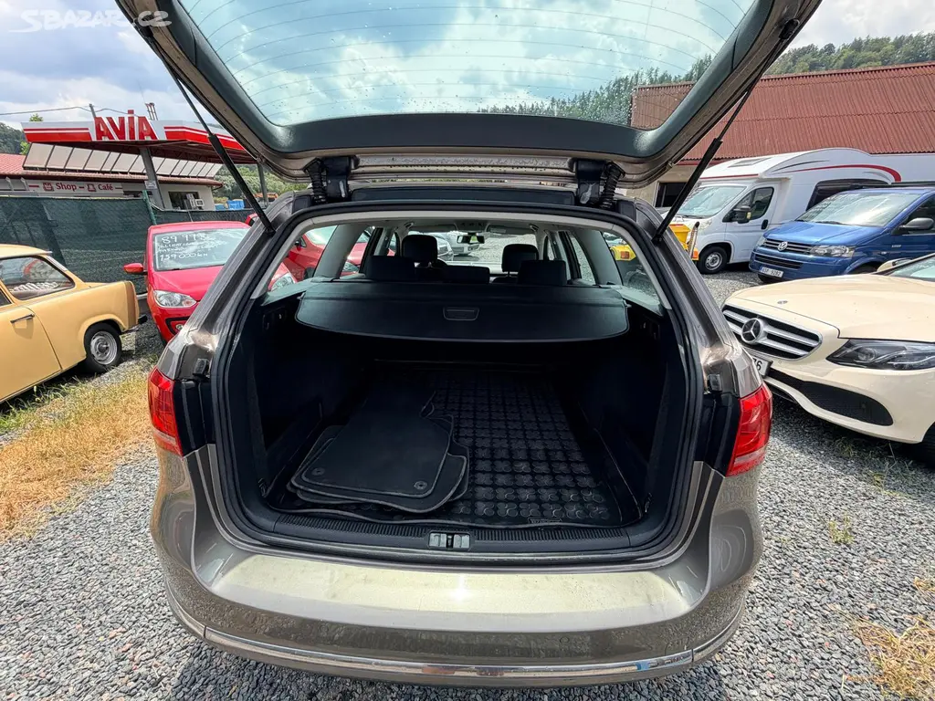 Volkswagen Golf Sportsvan 1.6 TDI, servisní kniha - fotka 5