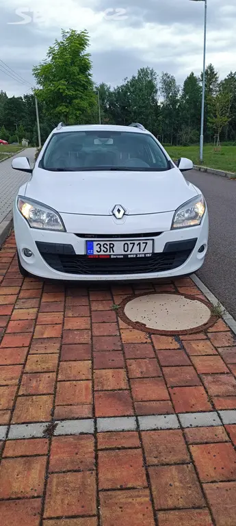 Renault Megane 1.9 DCI - fotka 2