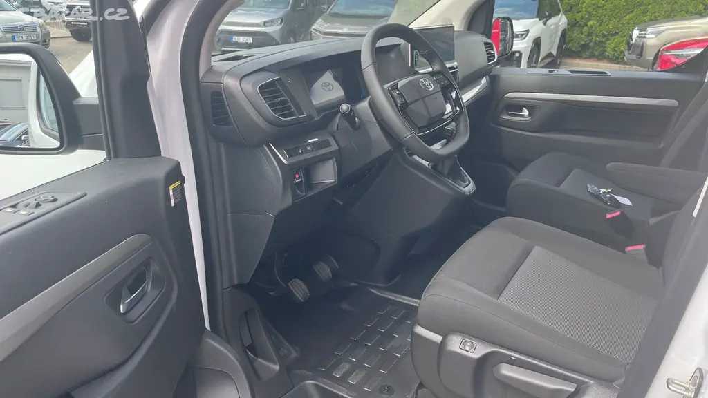 Toyota Proace Verso, MY26 L2 2,2 150PS Business 8 - fotka 5