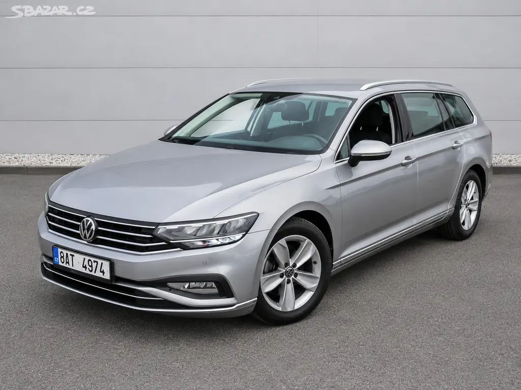 VW Passat 2.0TDi DSG ELEGANCE 6/2021 ČR 1.maj DPH