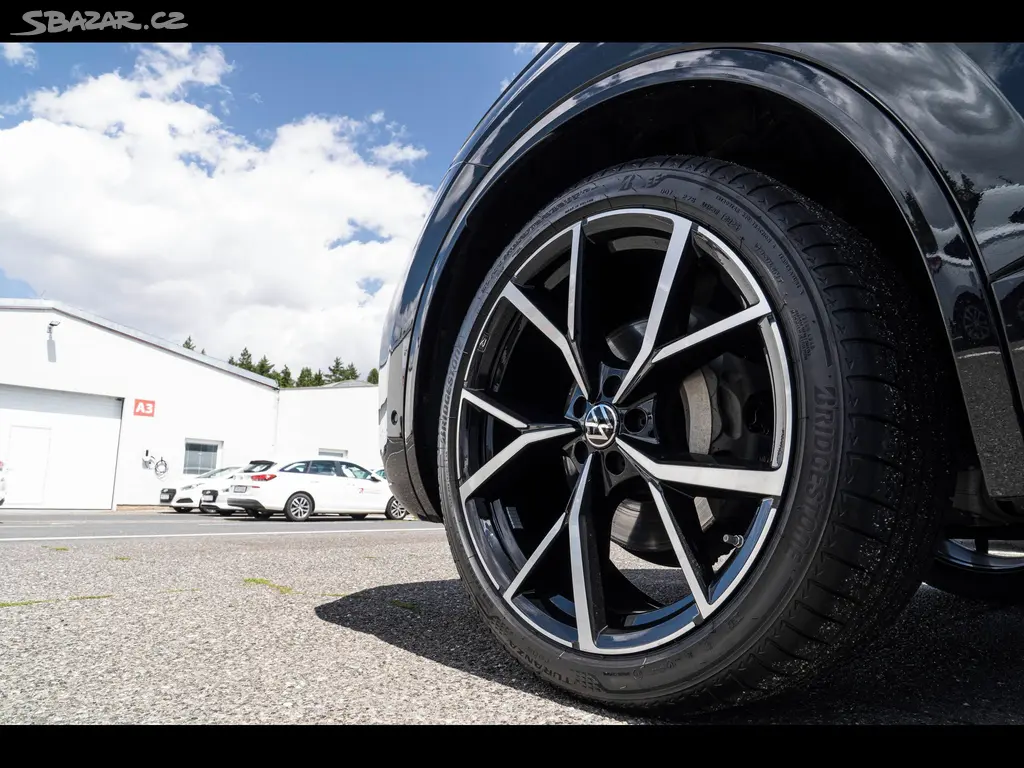 Volkswagen Touareg, 3.0TDI 210kW RLine Tažn ZÁRUKA - fotka 6