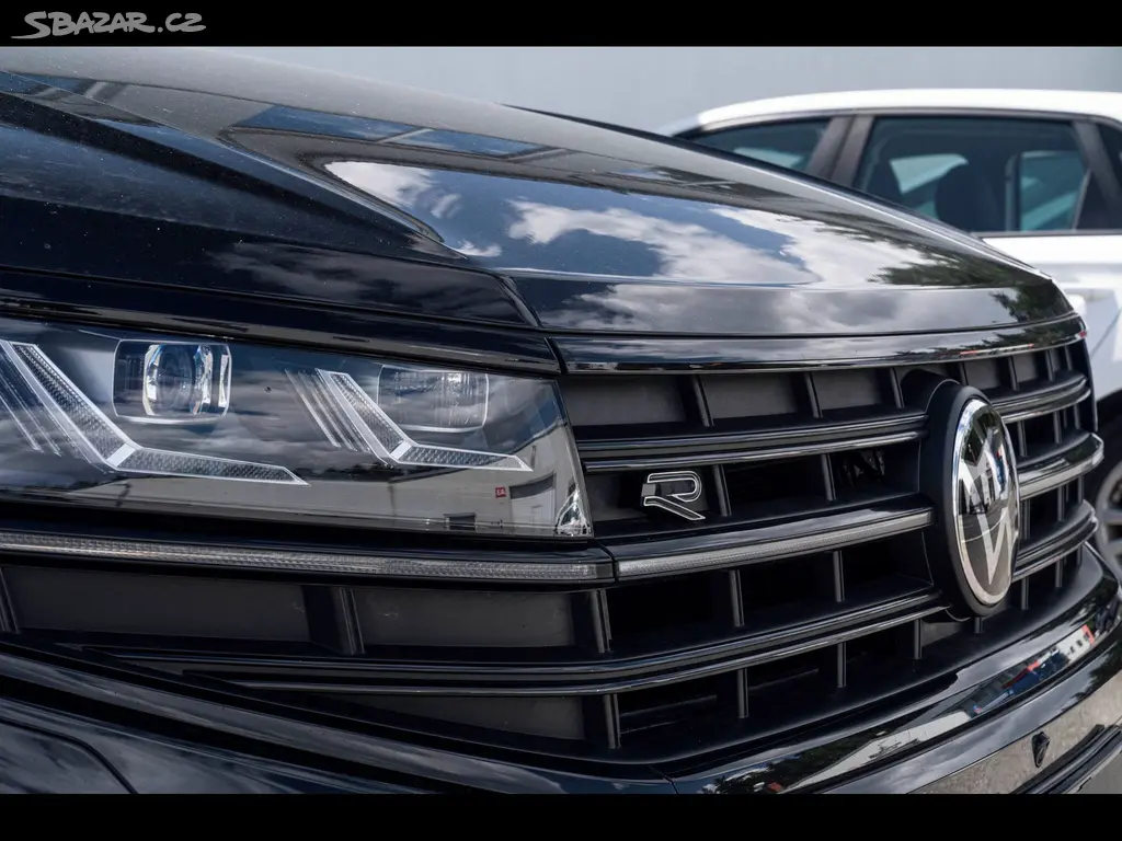 Volkswagen Touareg, 3.0TDI 210kW RLine Tažn ZÁRUKA - fotka 5