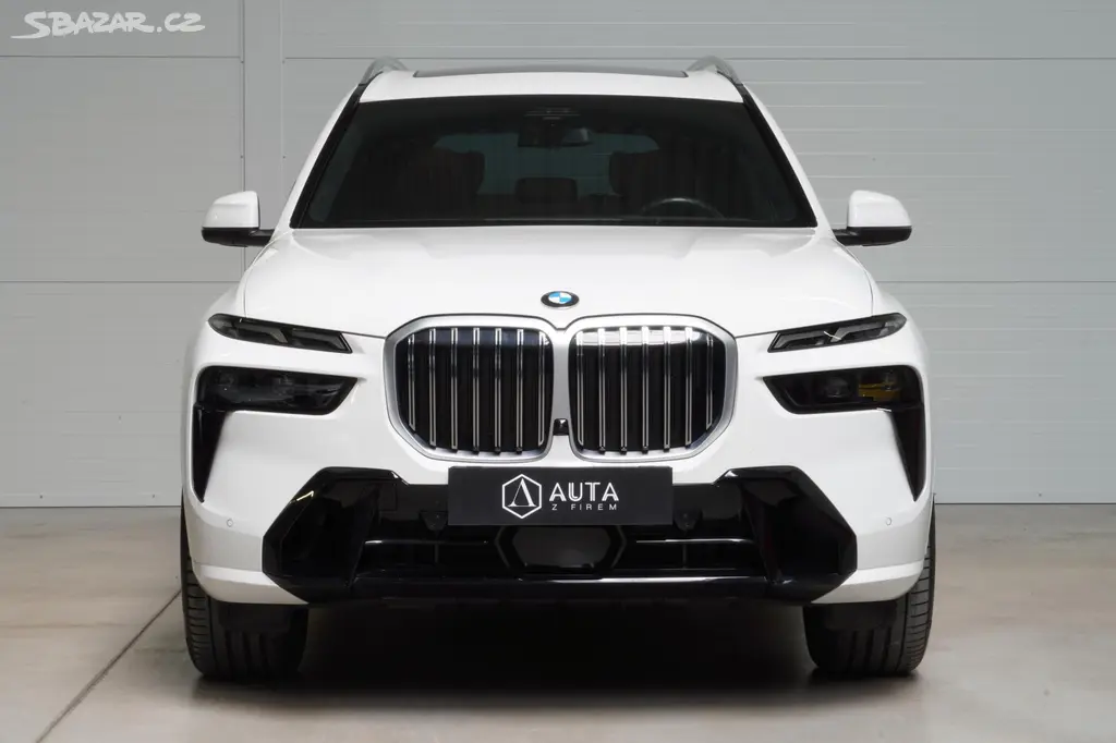 BMW X7, Xdrive40d,Mpaket,ČR,DPH,Tažné - fotka 2