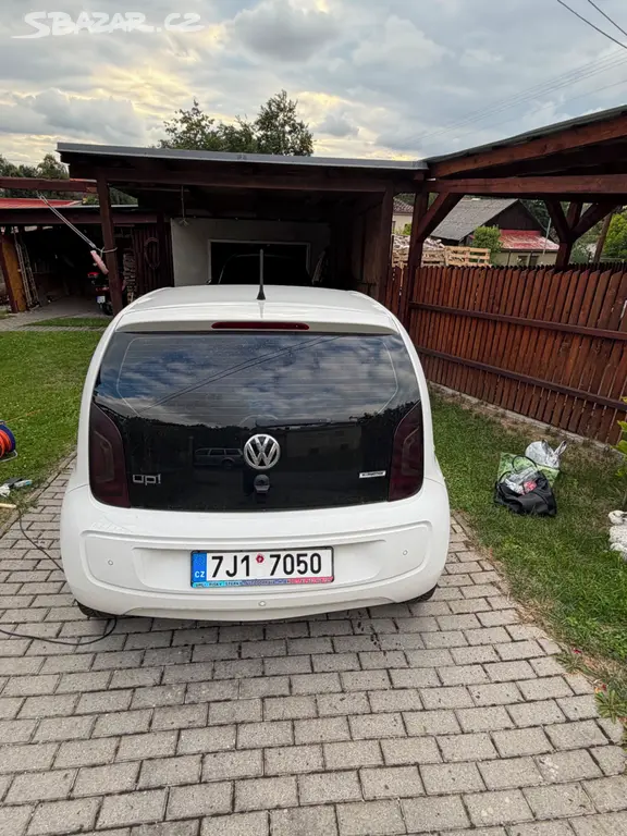 Volksvagen up 2016 - fotka 4