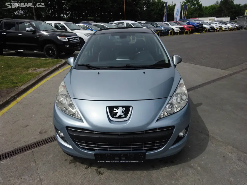 Peugeot 207 1,6 HDI, NOVÉ ROZVODY, PANORAMA - fotka 2