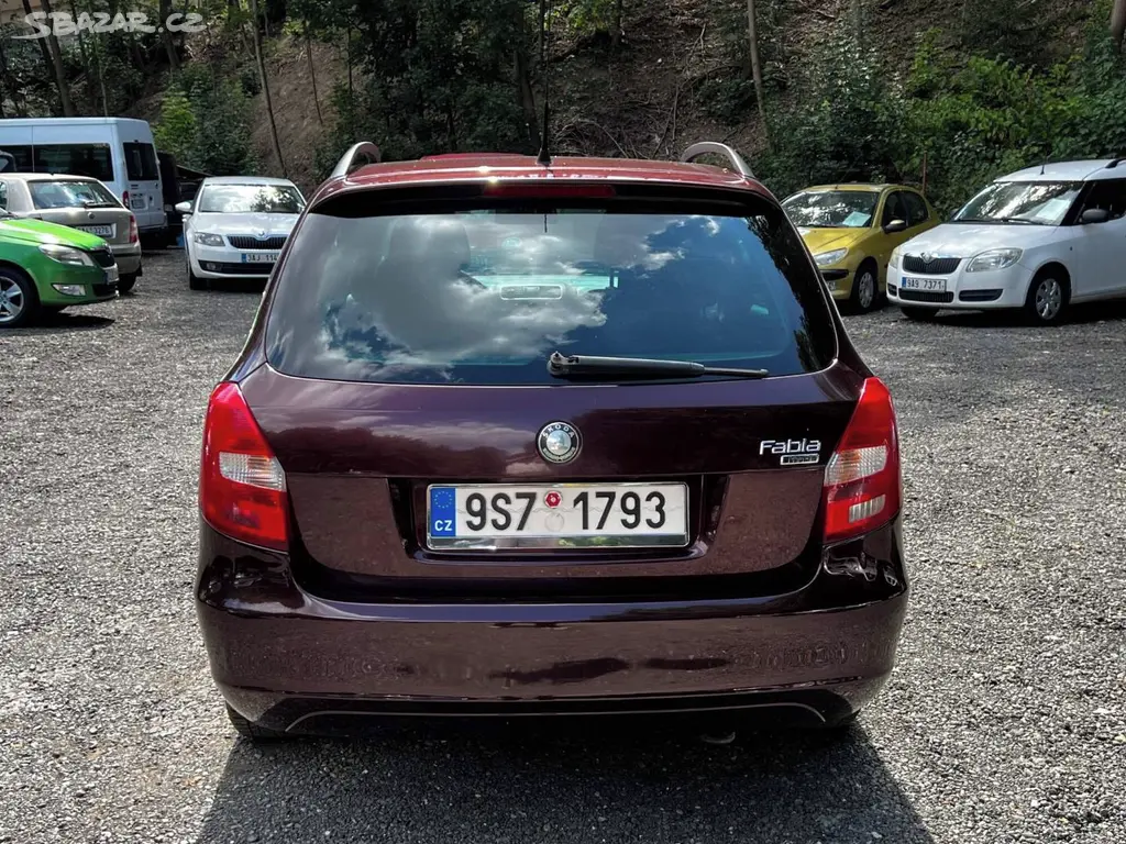 Škoda Fabia Combi 1.2HTP 51kW klima STK 7/2028 ČR - fotka 5