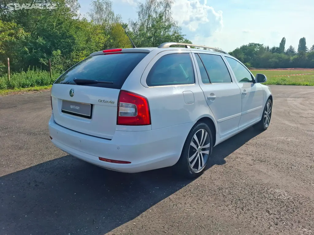Škoda Octavia II kombi 1.2TSi 77kW,klima,senzory - fotka 4