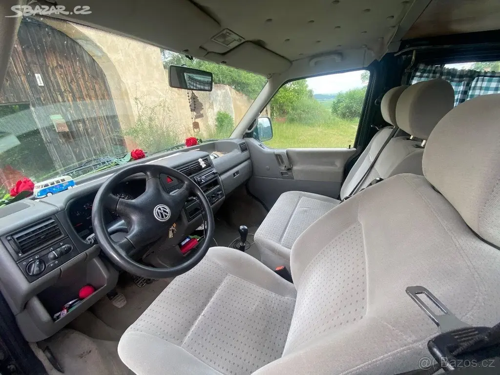 Volkswagen Transporter 2,5 tdi 75kW - fotka 2