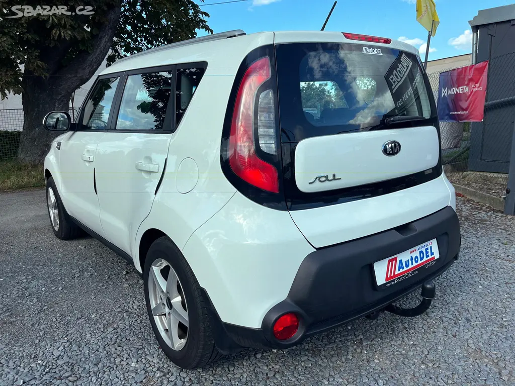 Kia Soul 1,6 GDi Automat 44t km Tažné - fotka 2