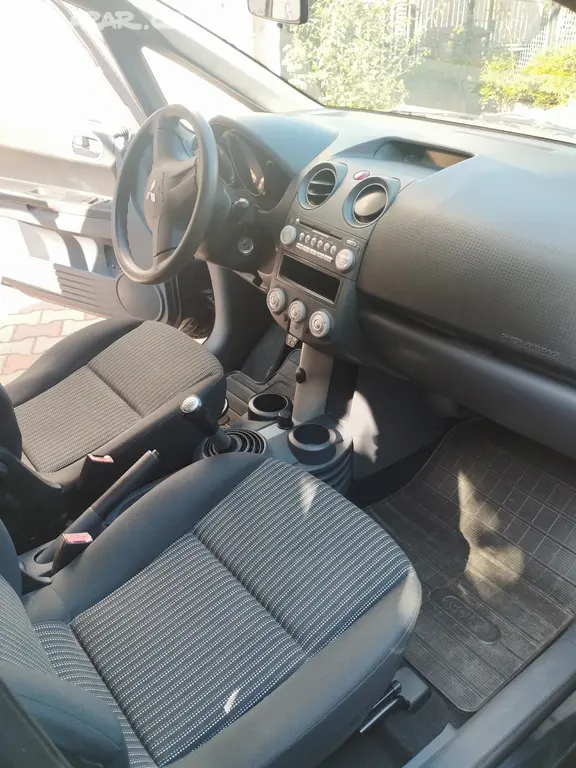 Mitsubishi COLT 1.1, ČR - fotka 4