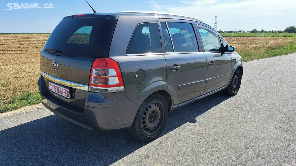 opel zafira B 1,8i 2009 - fotka 5