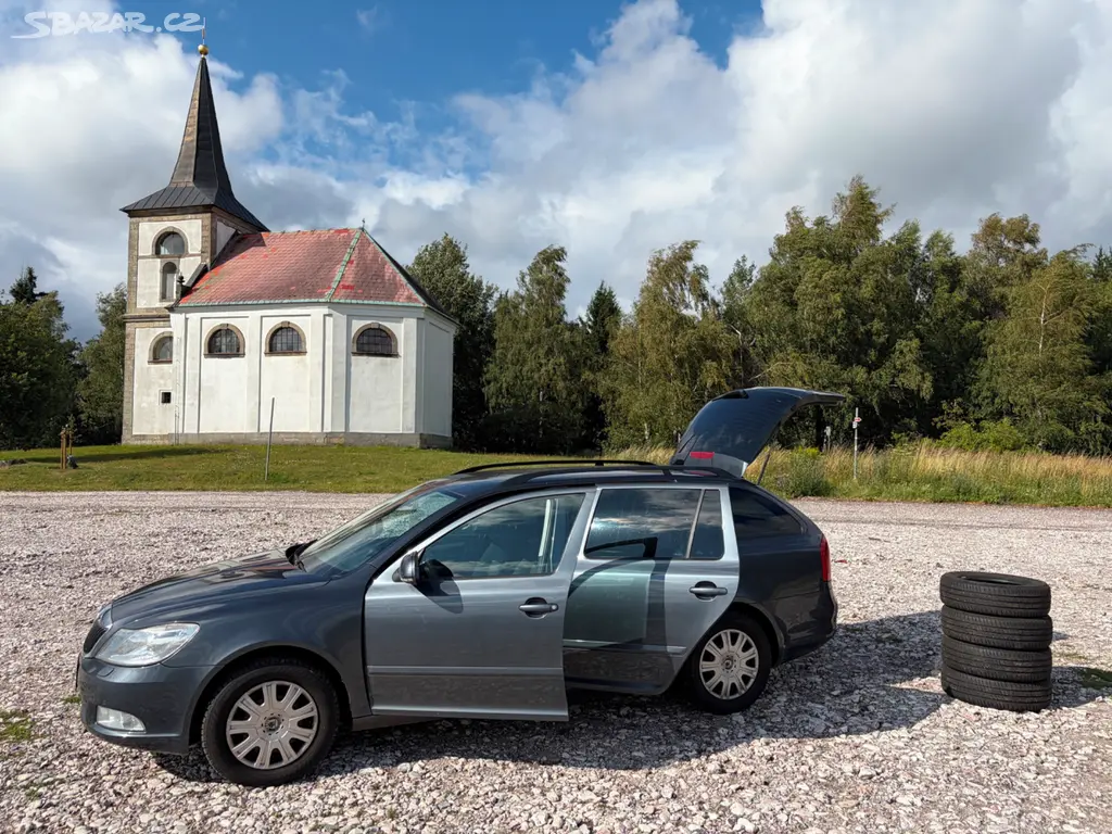 Škoda Octavia II 1.6 TDI 77kW. Nejvyšší výbava. - fotka 6