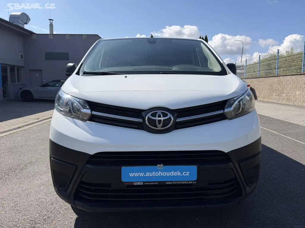 Toyota Proace, 2,0D 130kW automat závěs - fotka 2