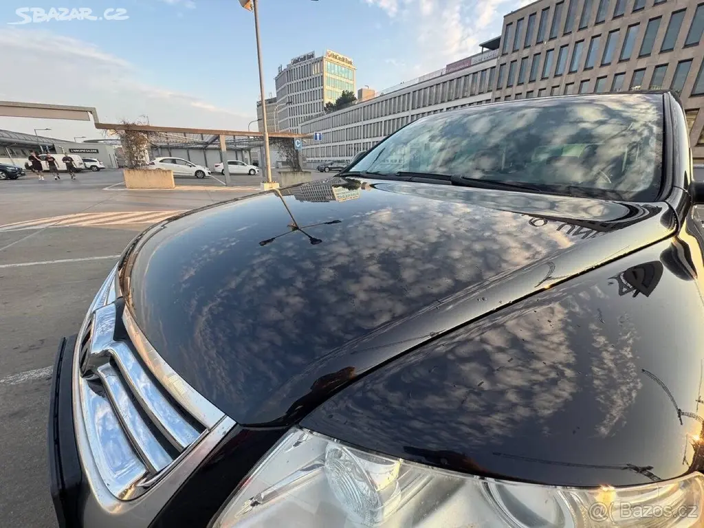 Volkswagen Touareg 3,0 tdi - fotka 4