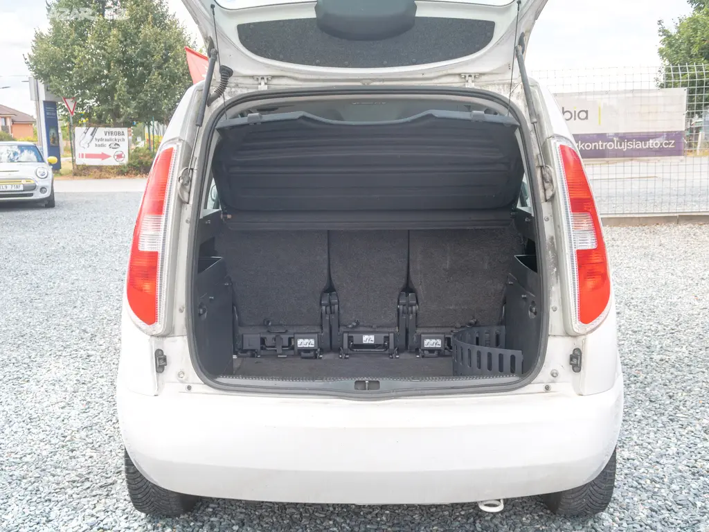 Škoda Roomster ČR 1.2TSI 63KW ac - fotka 6