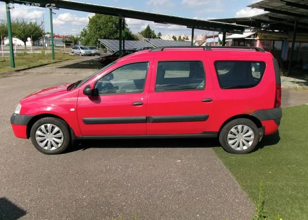 Dacia Logan 1.6i 64kw,CZ benzín - fotka 4