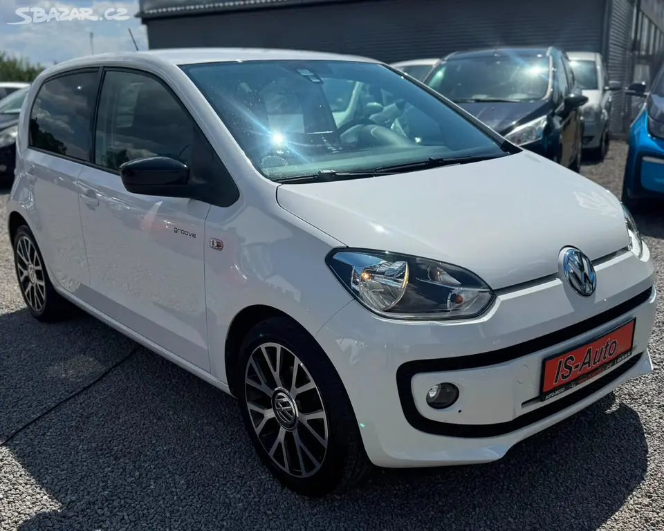 Volkswagen UP! 1.0 44KW / Servisní knížka - fotka 2