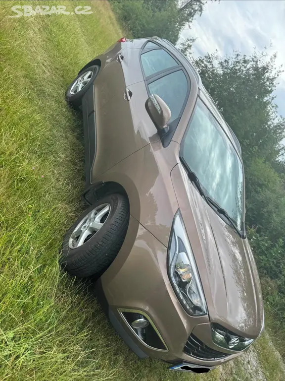 Hyundai ix35 - fotka 6