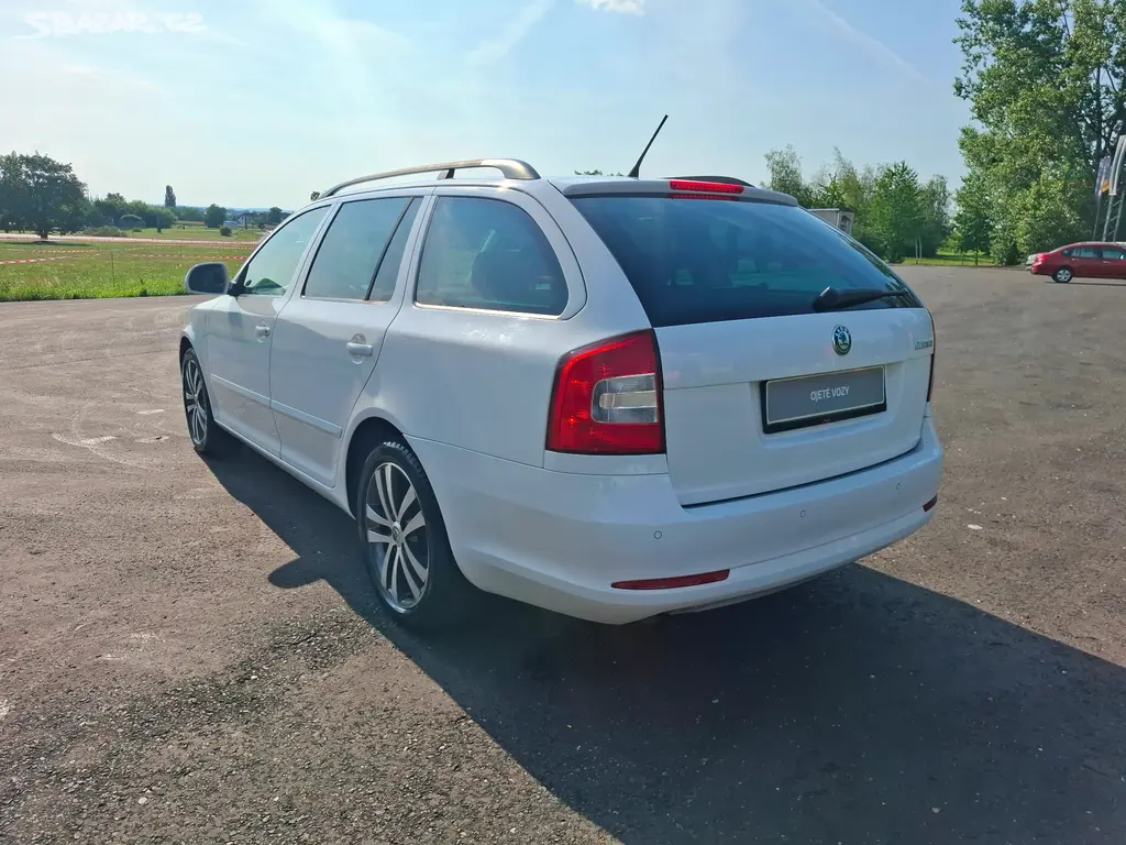 Škoda Octavia II kombi 1.2TSi 77kW,klima,senzory - fotka 6
