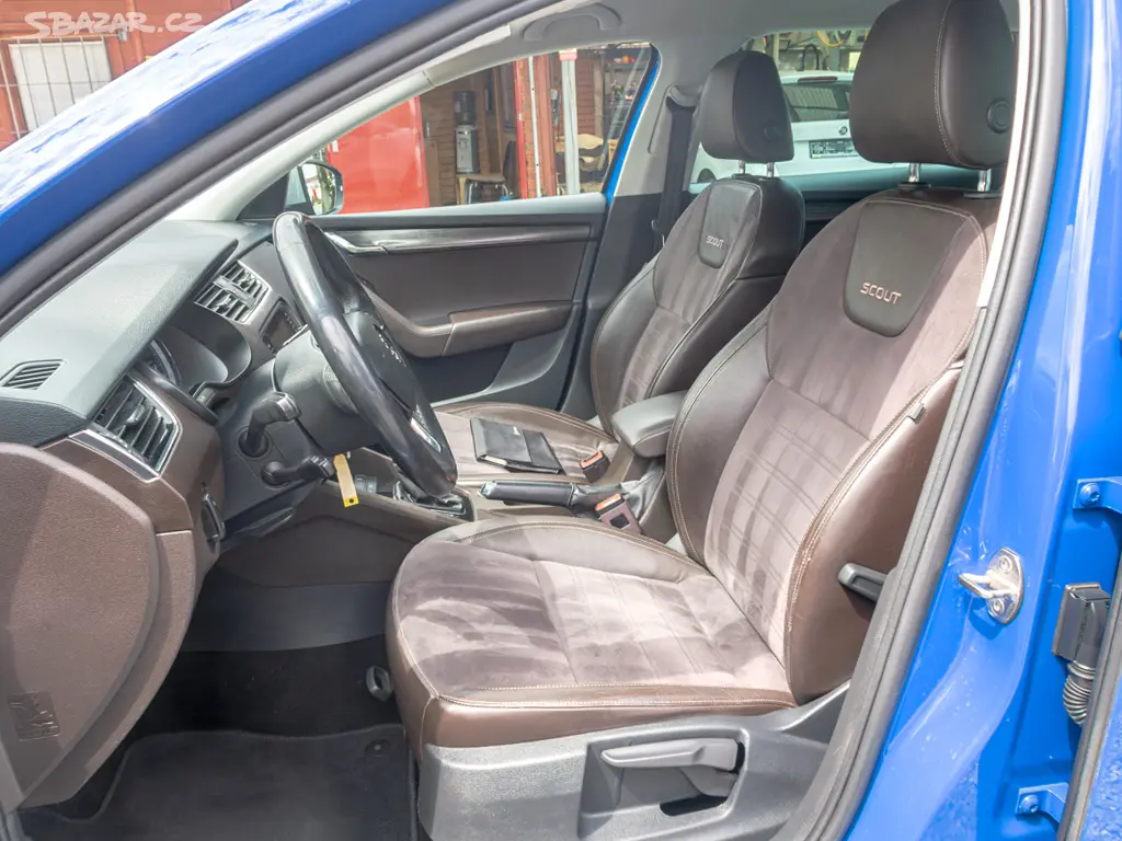 Škoda Octavia 2.0TDI 110KW DSG 4x4 SCOUT - fotka 6