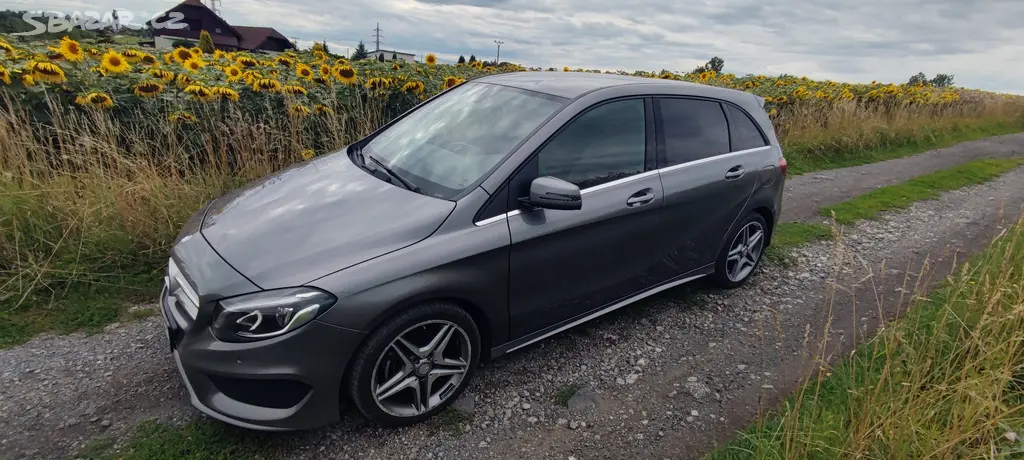 Také na splátky Mercedes Benz B 180d AMG-LINE 1.6