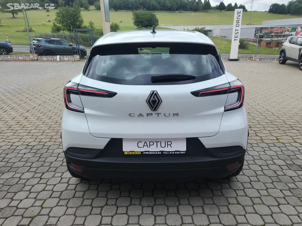 Renault Captur, evolution TCe 115 - fotka 5