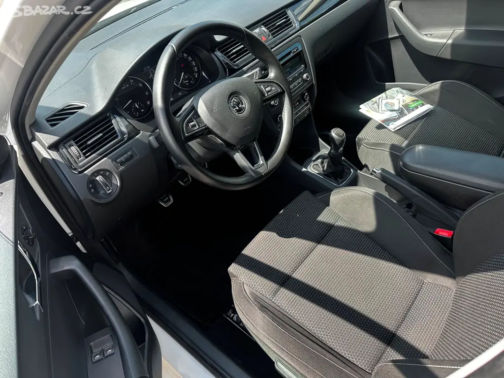 Škoda Rapid spaceback 1.2TSi 77kw, r.2014, 1.maj. - fotka 6