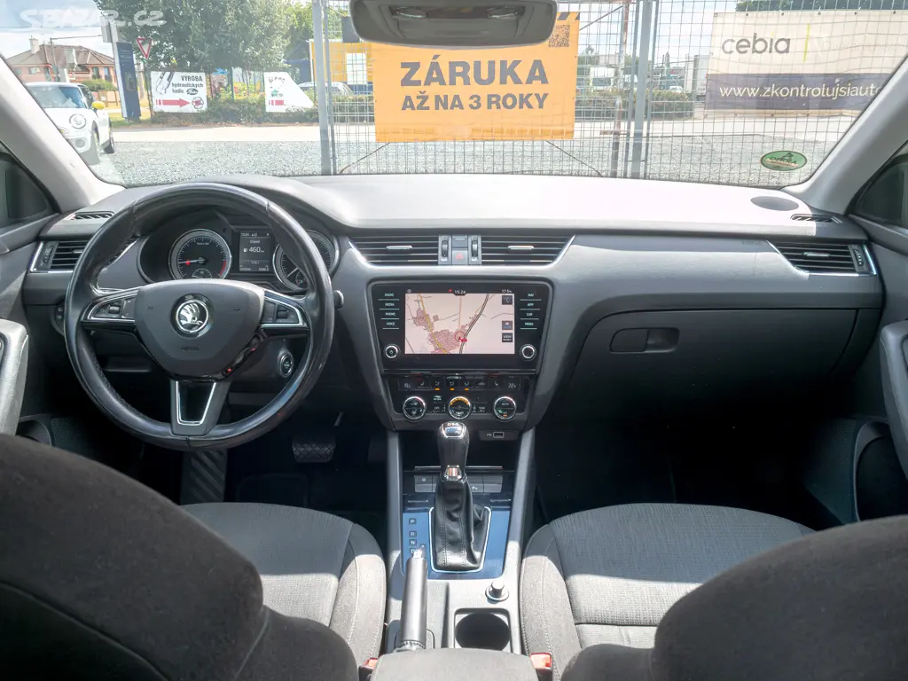 Škoda Octavia ČR 2.0TDI 110KW DSG NAVIGACE - fotka 4