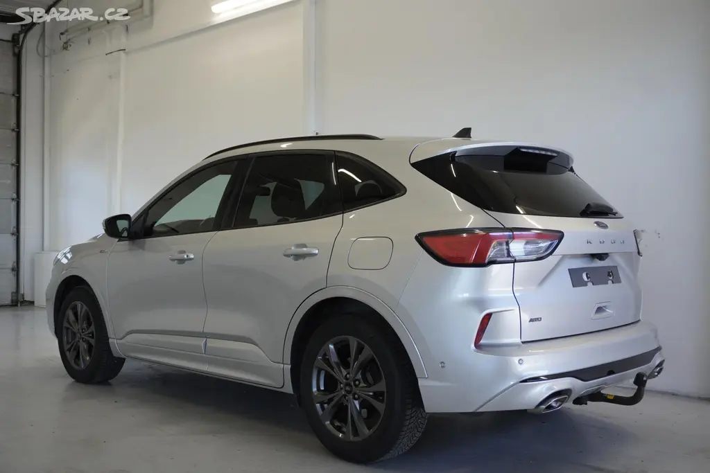 Ford Kuga, 2.0 TDCi ST-LINE 4x4 AUTOMAT 8 - fotka 5