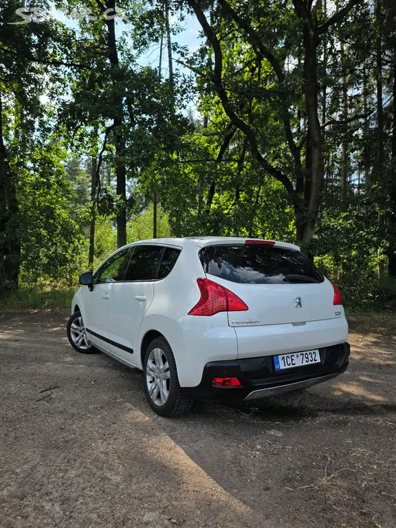 Peugeot 3008 2.0 HDI 110 kW - fotka 3