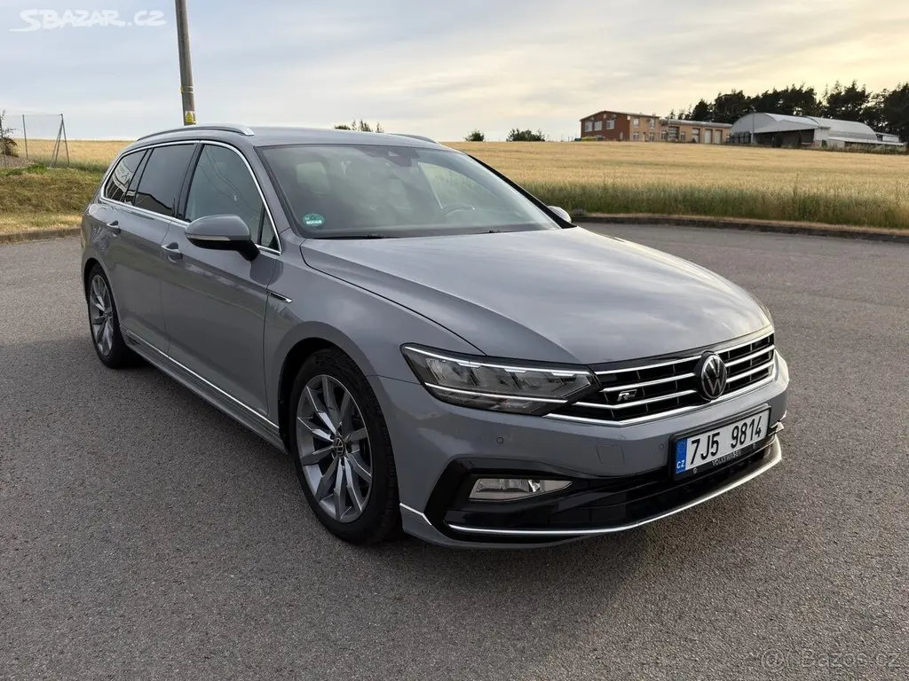 Volkswagen Passat Variant 2,0 B8 R-Line TDI 2023