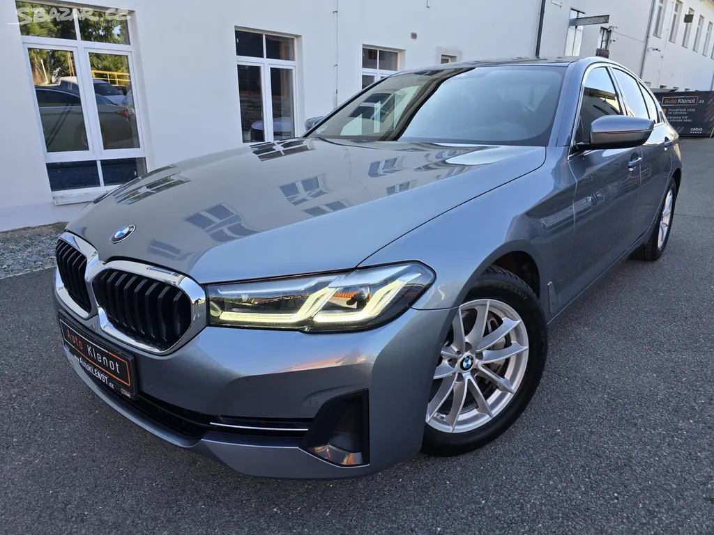 BMW Řada 5, 530D 210kW XDRIVE HEADup - DPH
