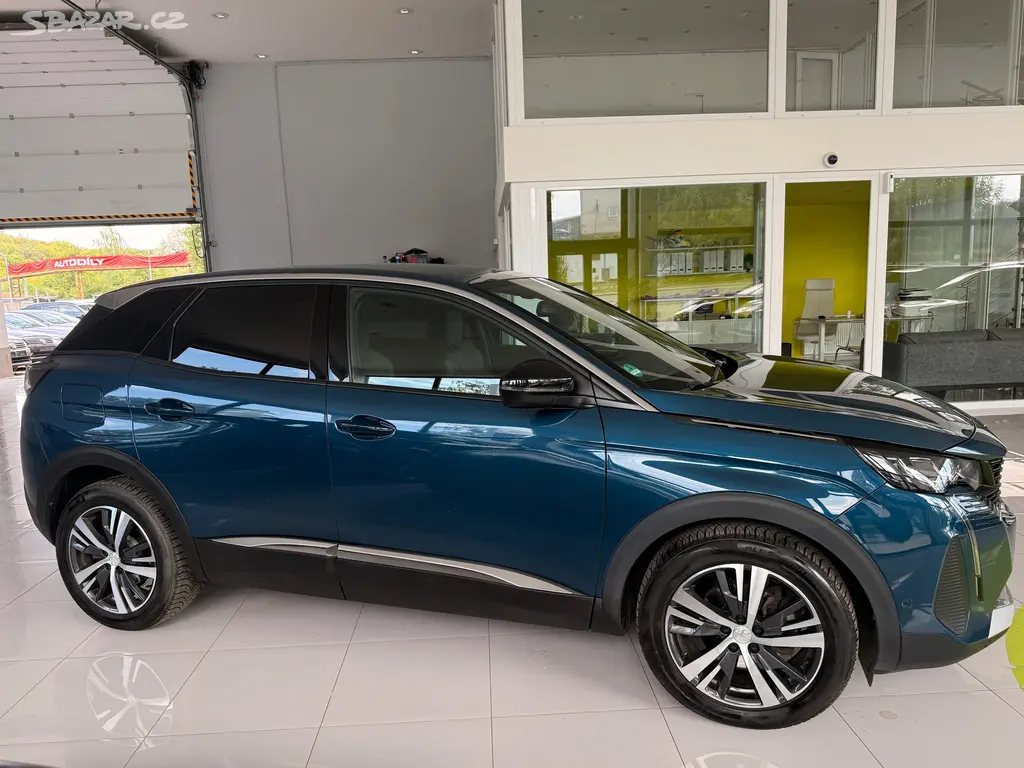 Peugeot 3008, 1.2 PureTech 96 kW, 2023, TOP - fotka 6