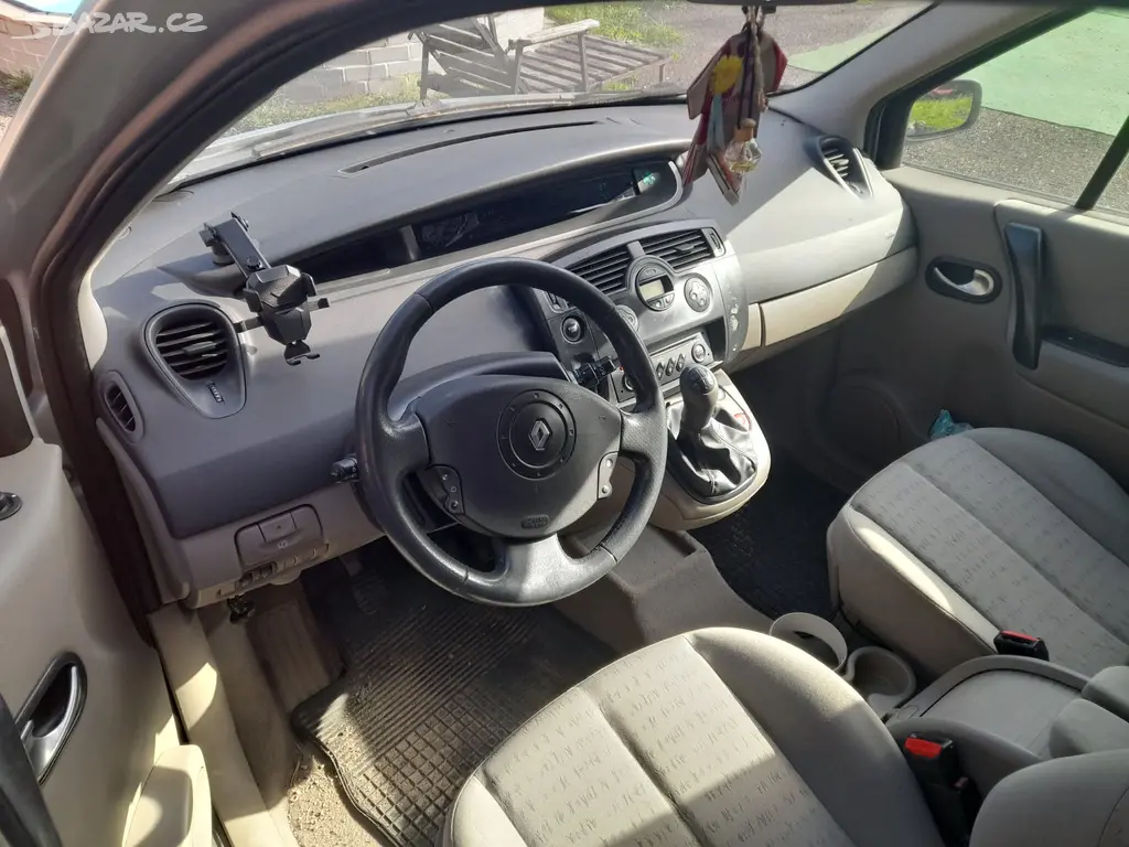 Renault Scenic 1,5CDI - fotka 6