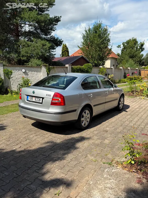 Škoda Octavia II - fotka 3