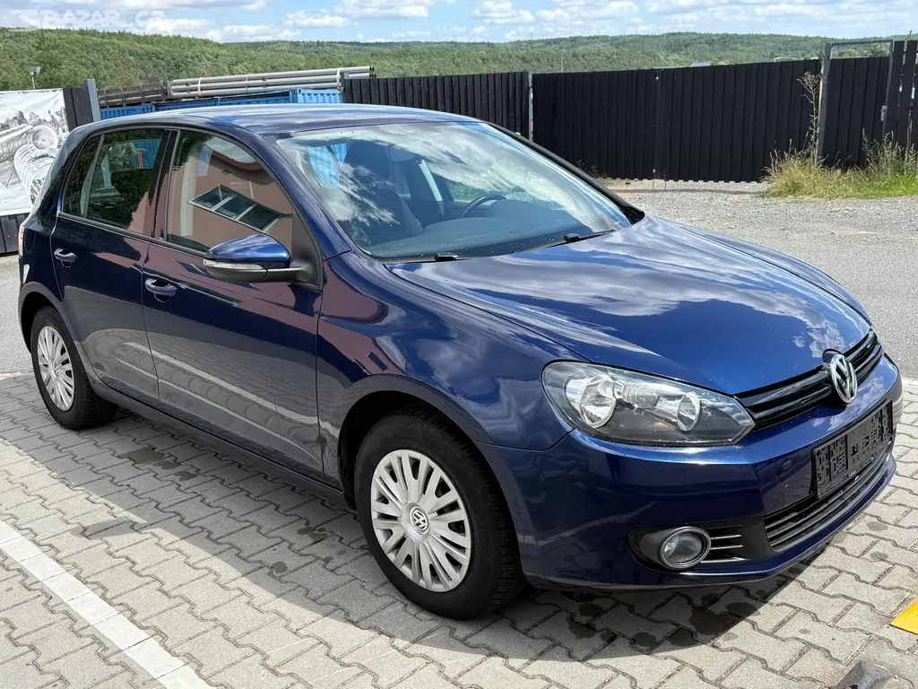 VOLKSVAGEN GOLF VI 1.2 TSI 2011 - fotka 2