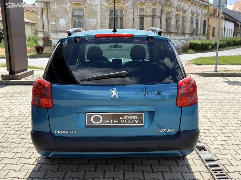 Peugeot 207, 1,6 i, MT SW - fotka 6
