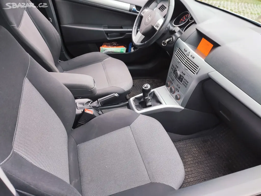 Opel Astra, servisní knížka, původ vozu ČR - fotka 4