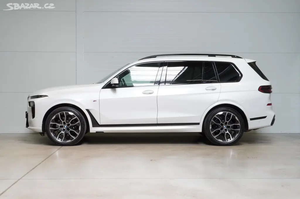 BMW X7, Xdrive40i,Mpaket,ČR,Iconic-G - fotka 5